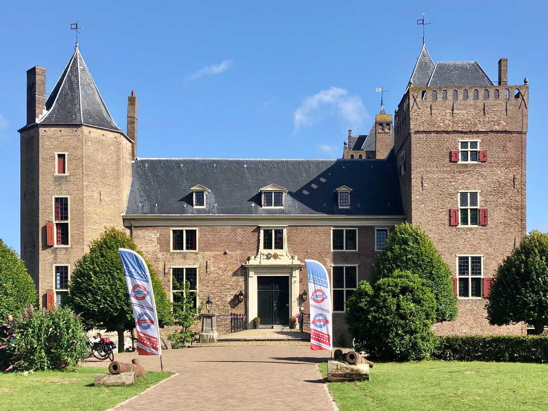 Teen Camp Holland — サマー語学キャンプ