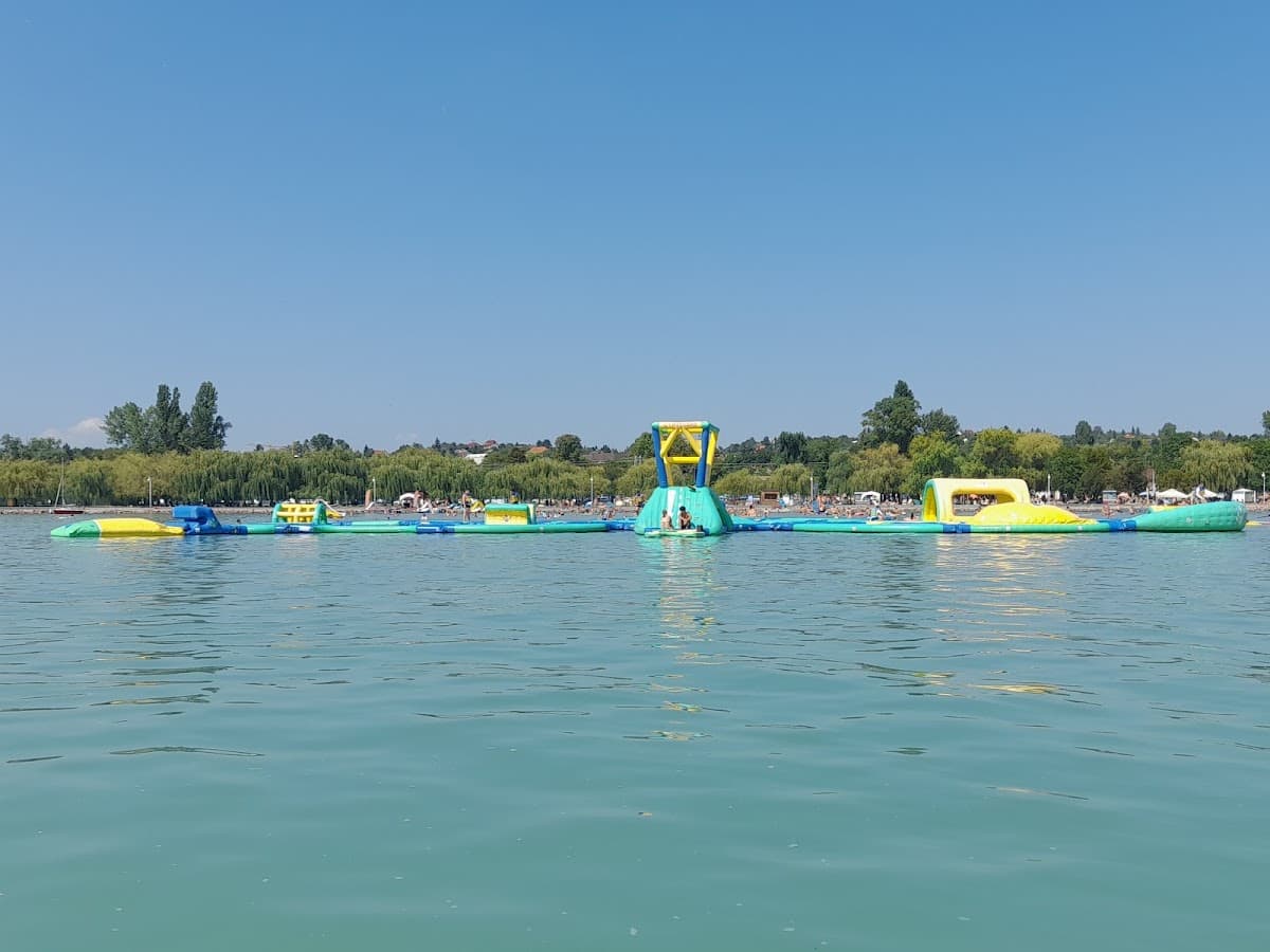Sortie parcours d'obstacles aquatique