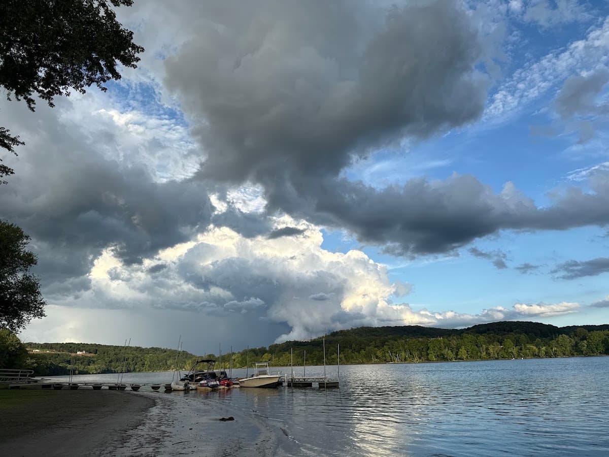 Canoe expedition on the Connecticut River