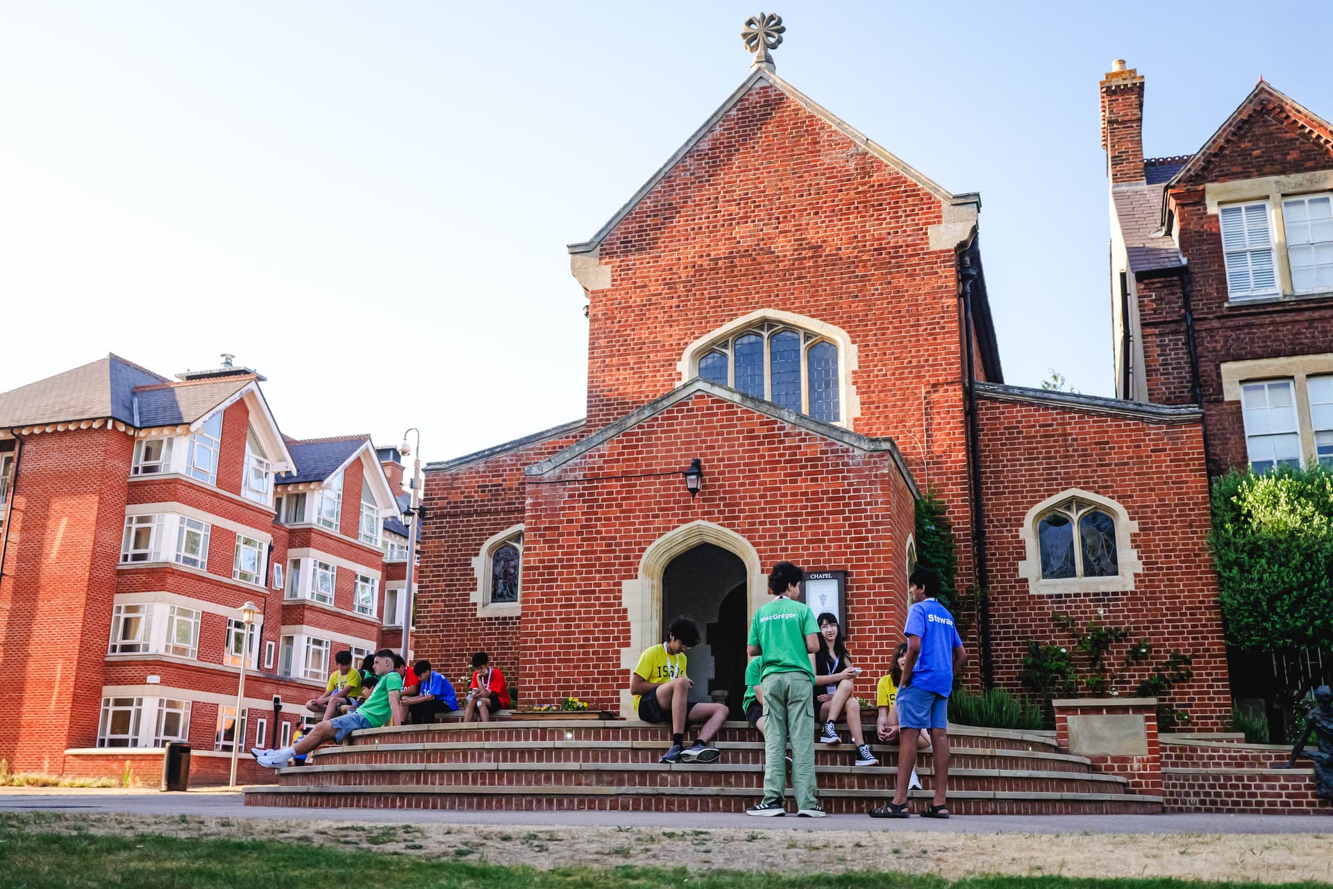 ISSOS International Summer Schools - Cambridge Camp