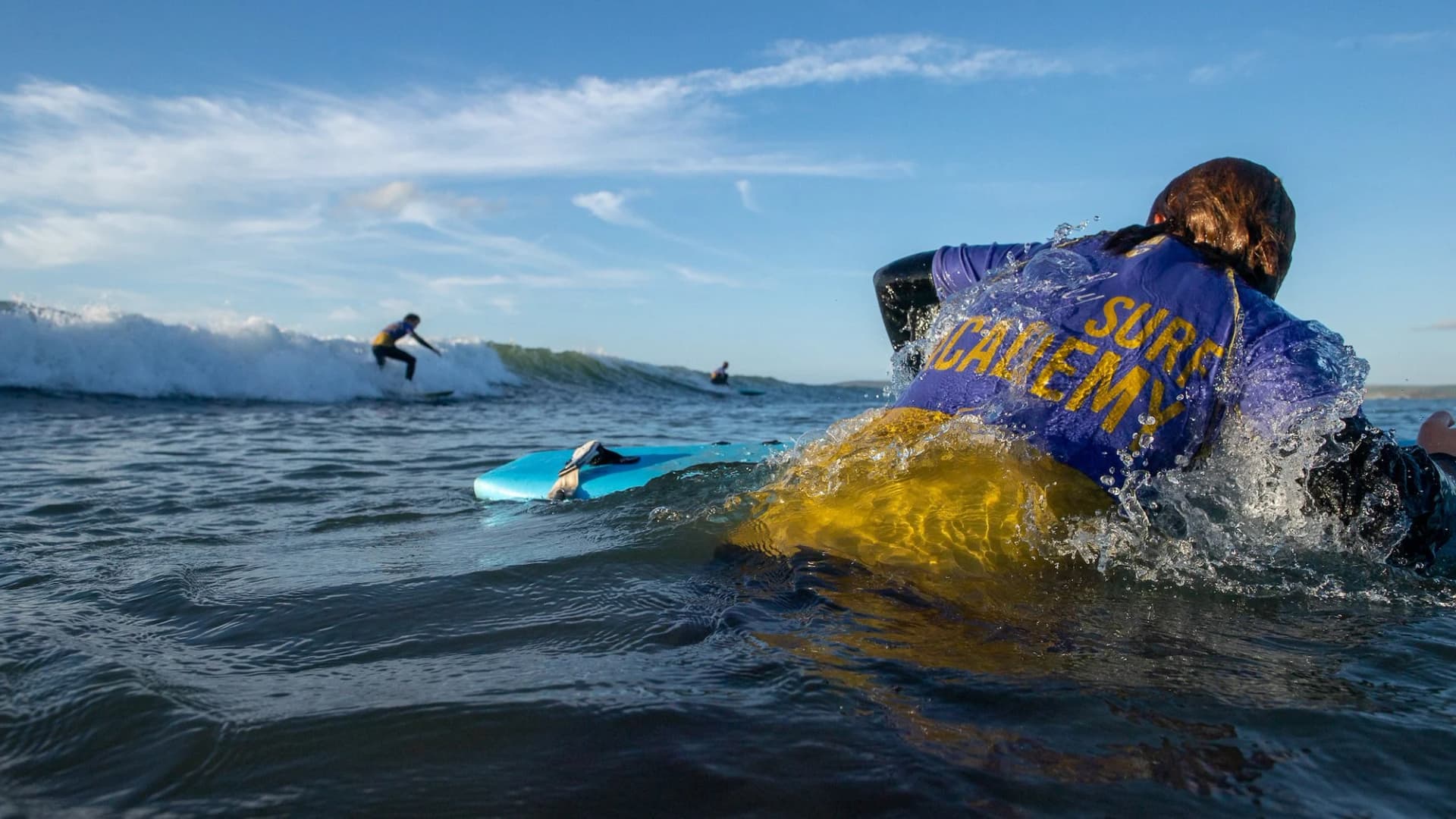 Languages and Surf Summer camp