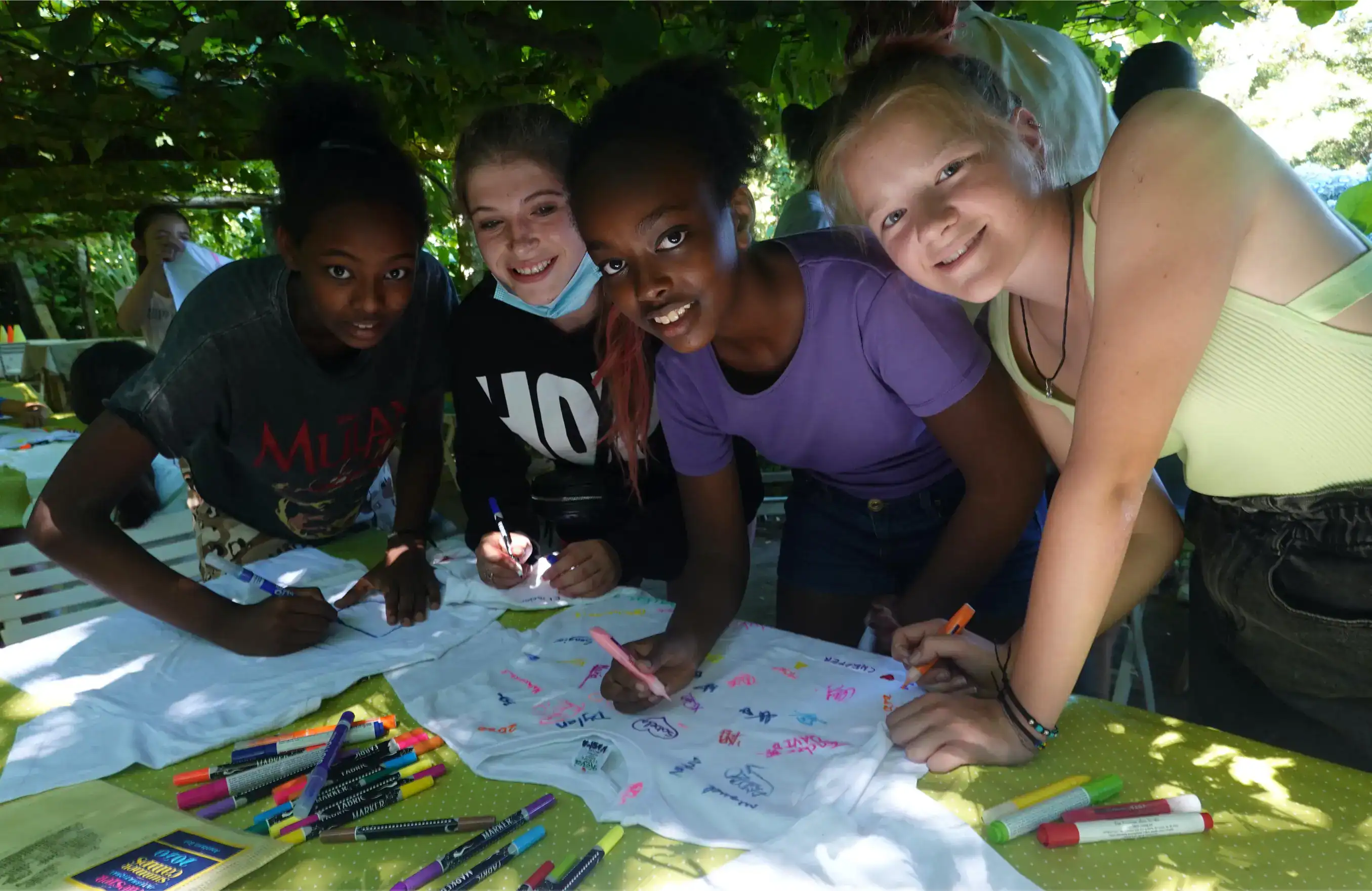 Internationale Sommercamps