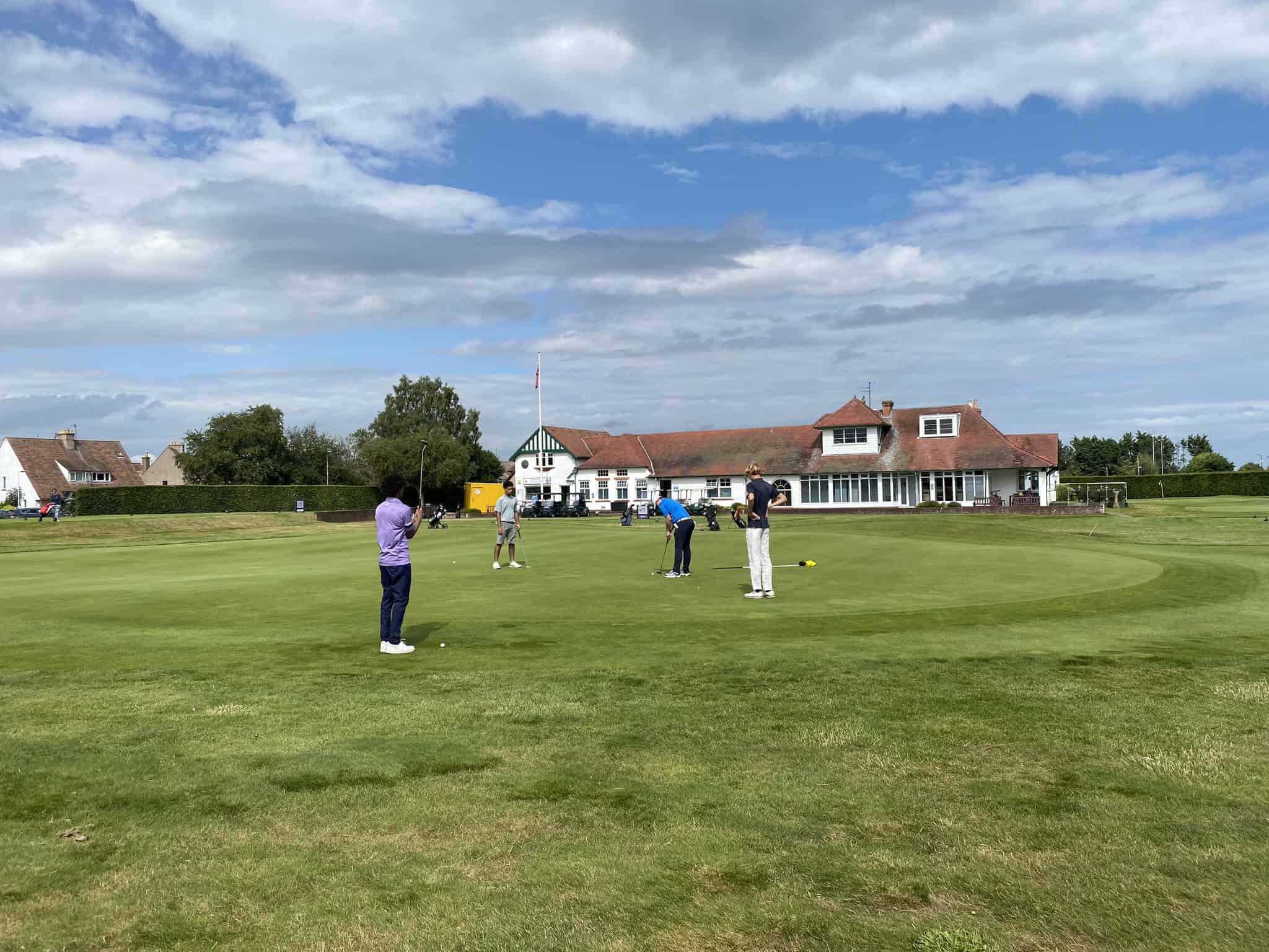 RV Golf Schools – London, England