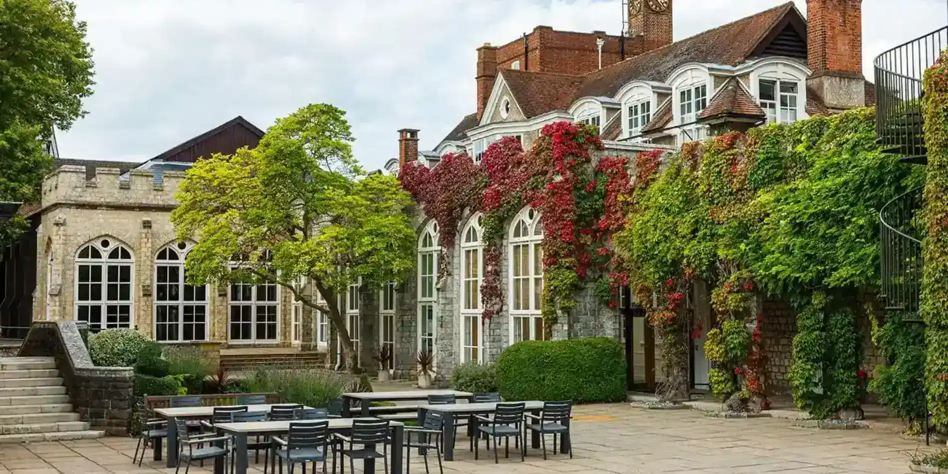 Wycombe Abbey Summer Programme