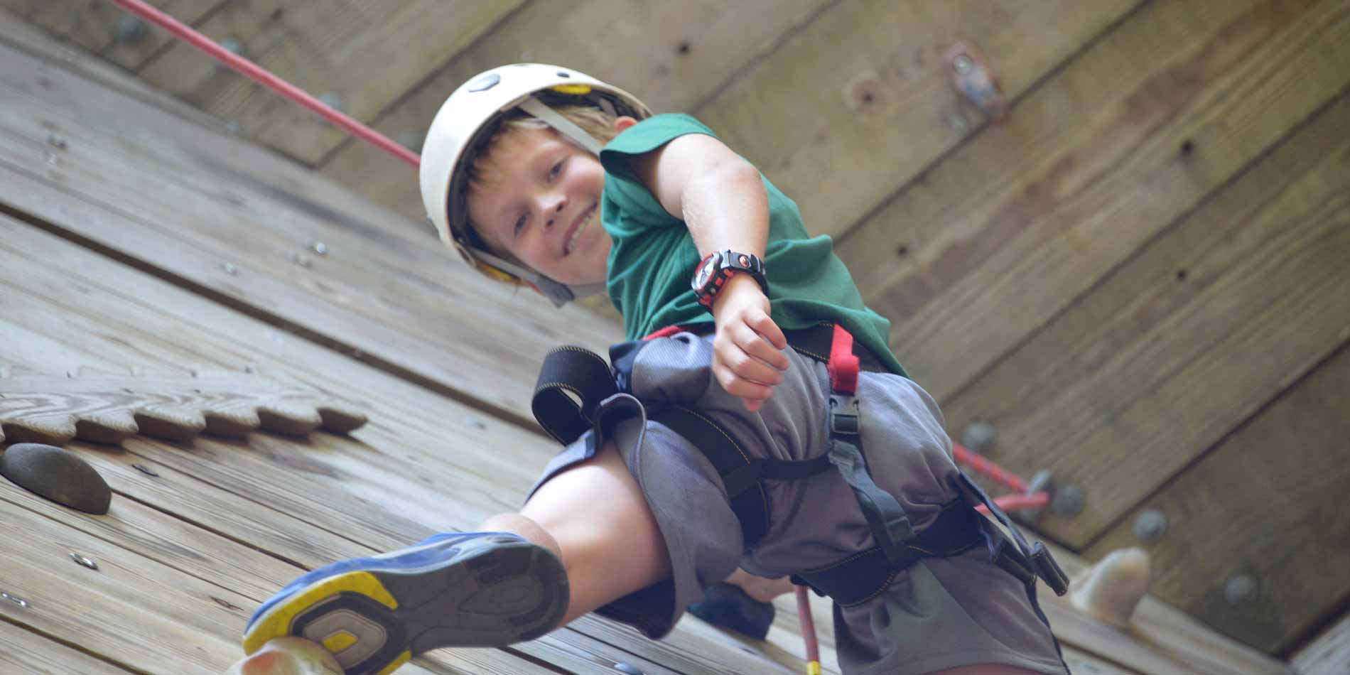 Camp Mondamin for boys World Camps