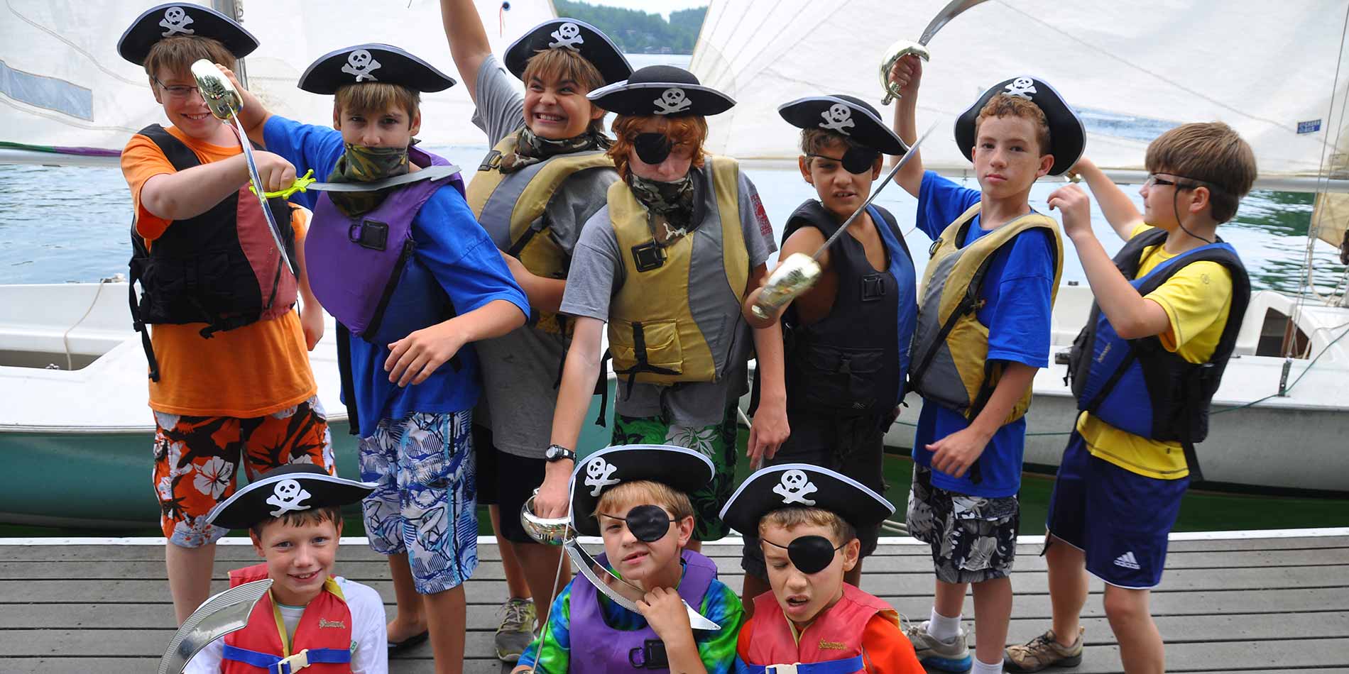 Camp Mondamin for boys World Camps