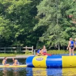 Camps d'artisanat en bois dans les Adirondacks