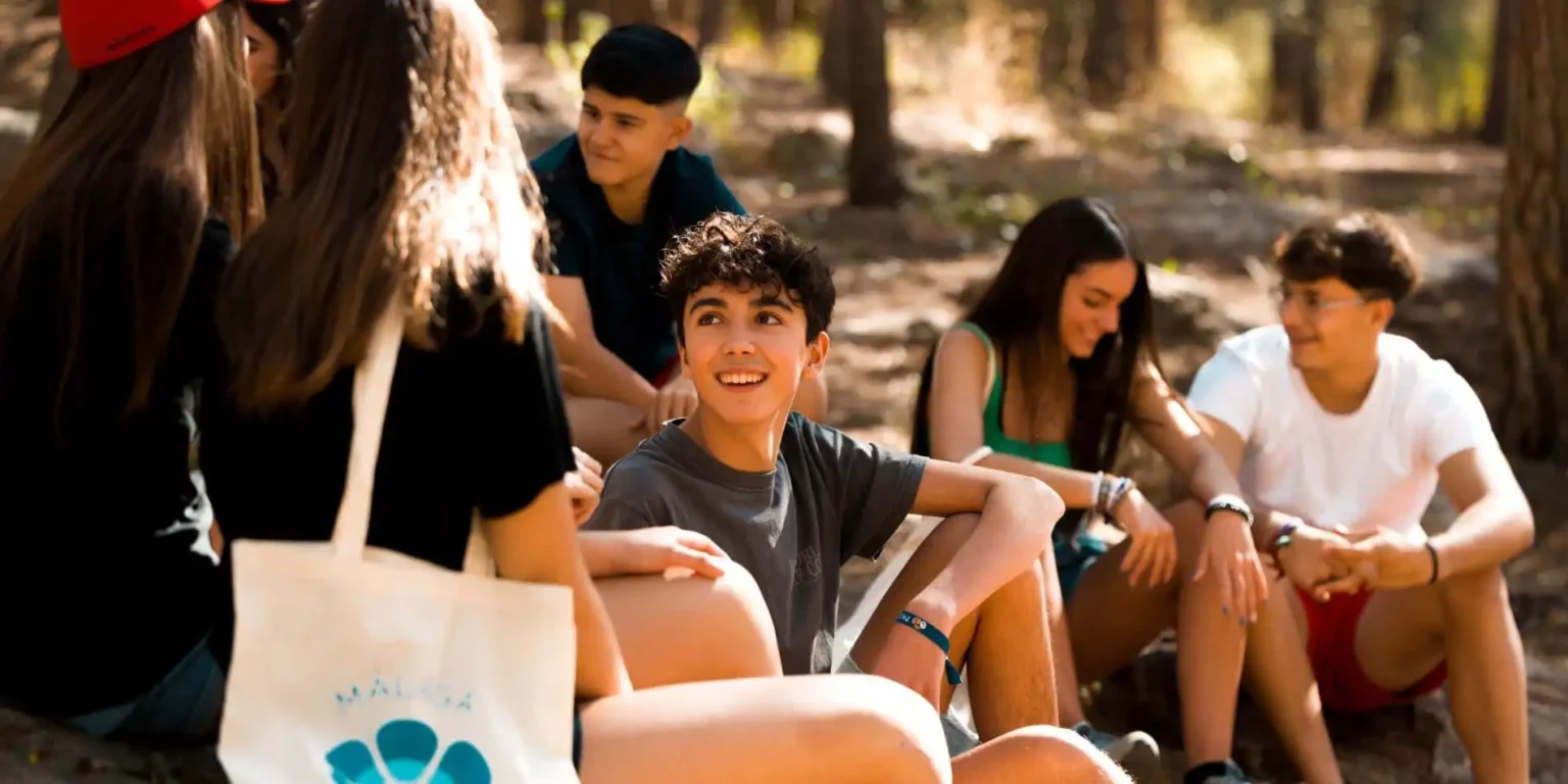 Mescolati settimanalmente con gli studenti spagnoli locali Málaga - Spagna