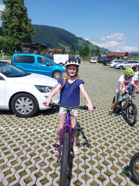 Anna Bike 2025 1 471x628