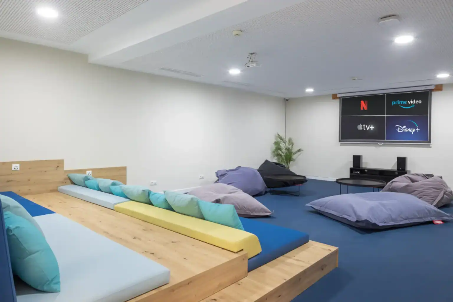 WCGallery Expanish Malaga Summer Camp Accommodation 4 1536x1024