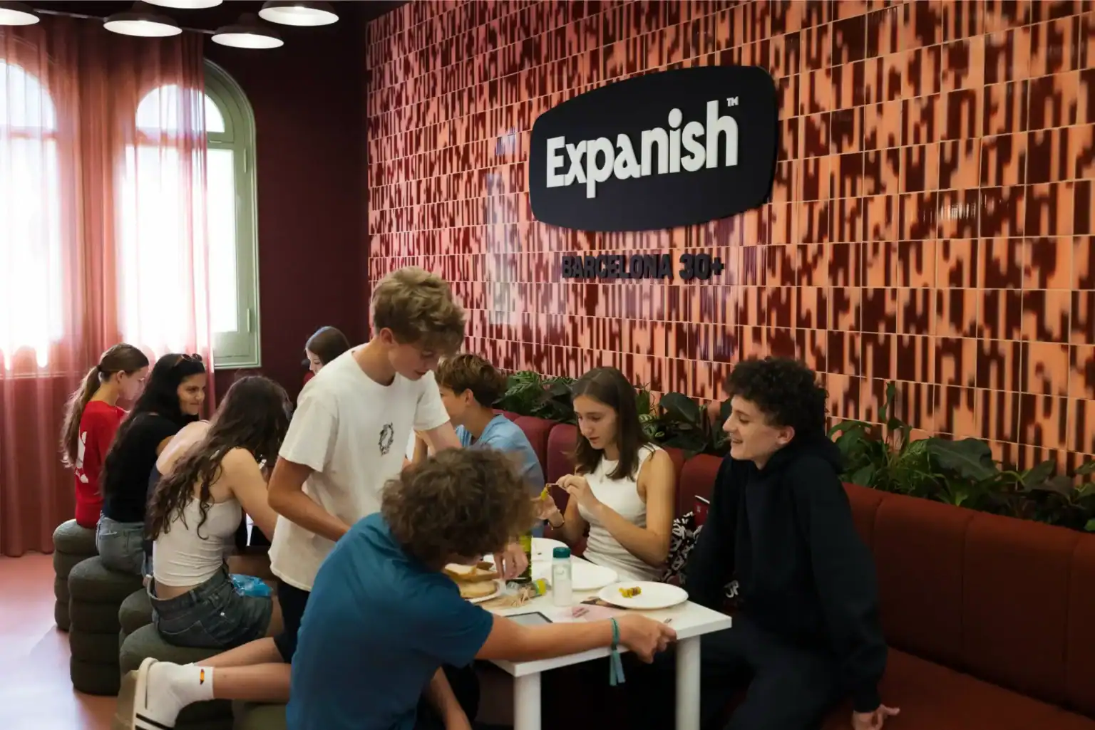WCGallery Expanish Barcelona Summer Camp Activities 4 1536x1025
