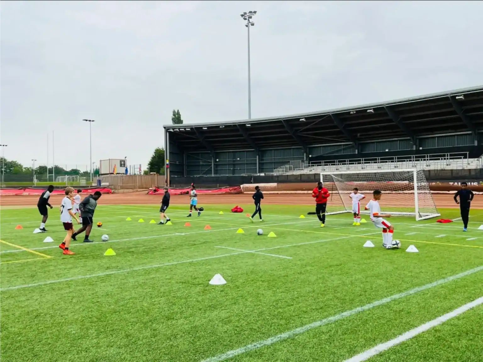 WCGallery Britannia English Academy Activities 3 1536x1152