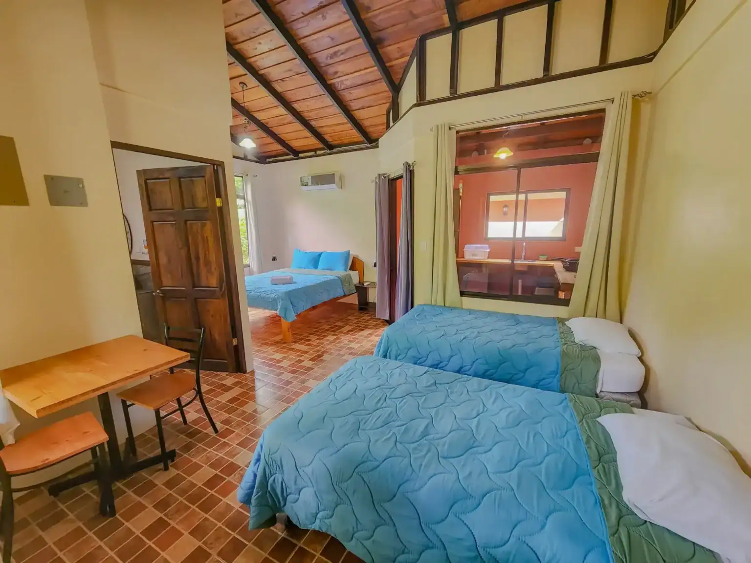 WCGallery Expanish Costa Rica Summer Camp Accommodation 1 1536x1152