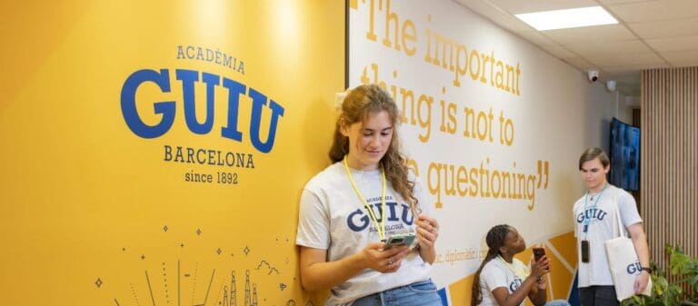 WC Cover Academia Guiu 768x337