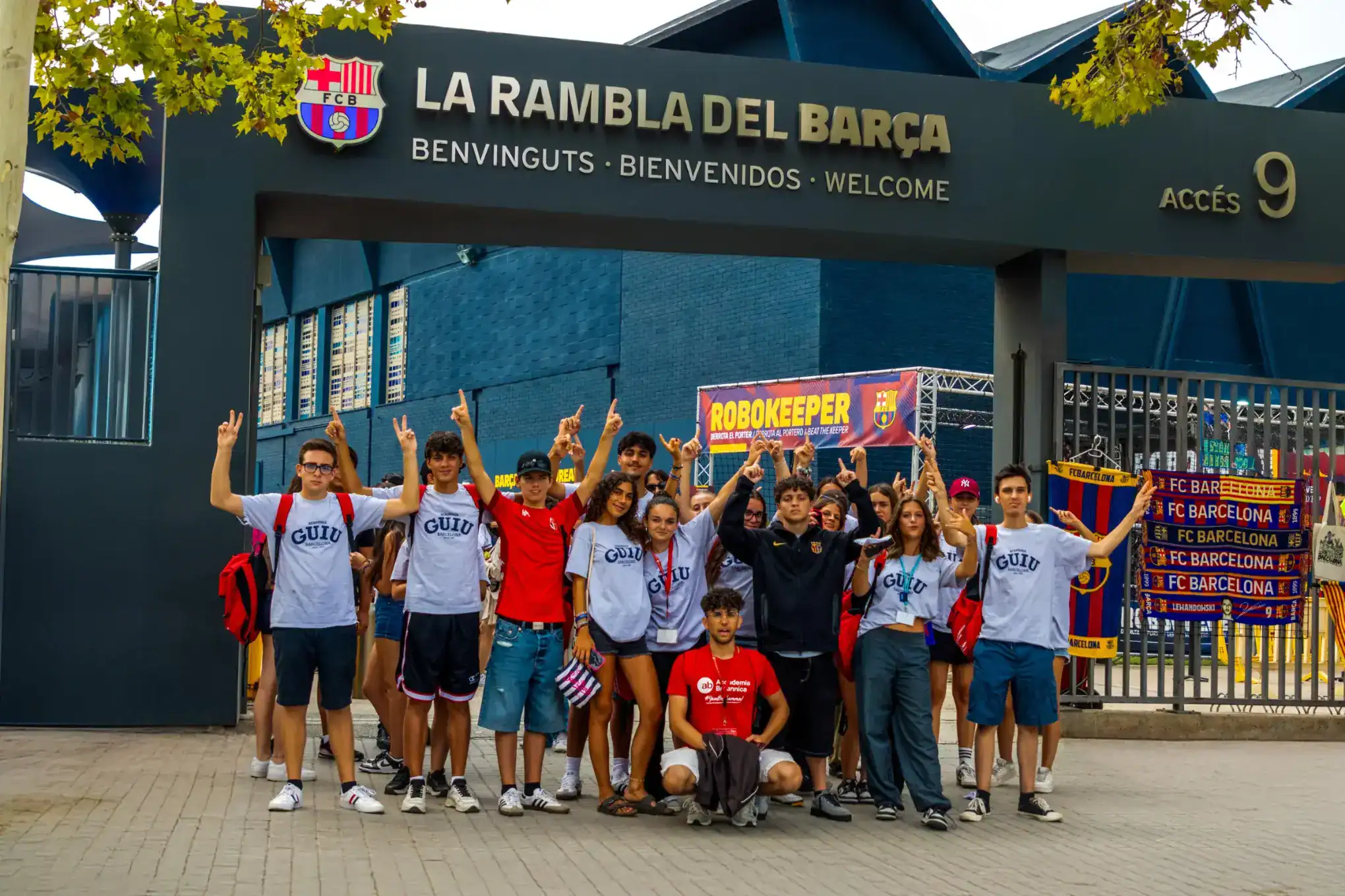 WCGallery Academia Guiu Activities 3