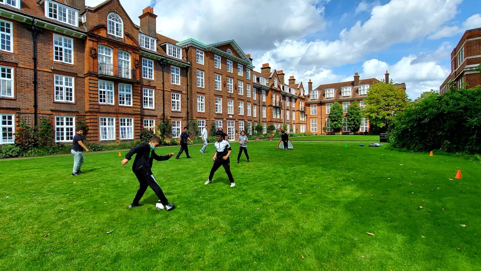 WCGallery SKOLA Activities 8 1536x865