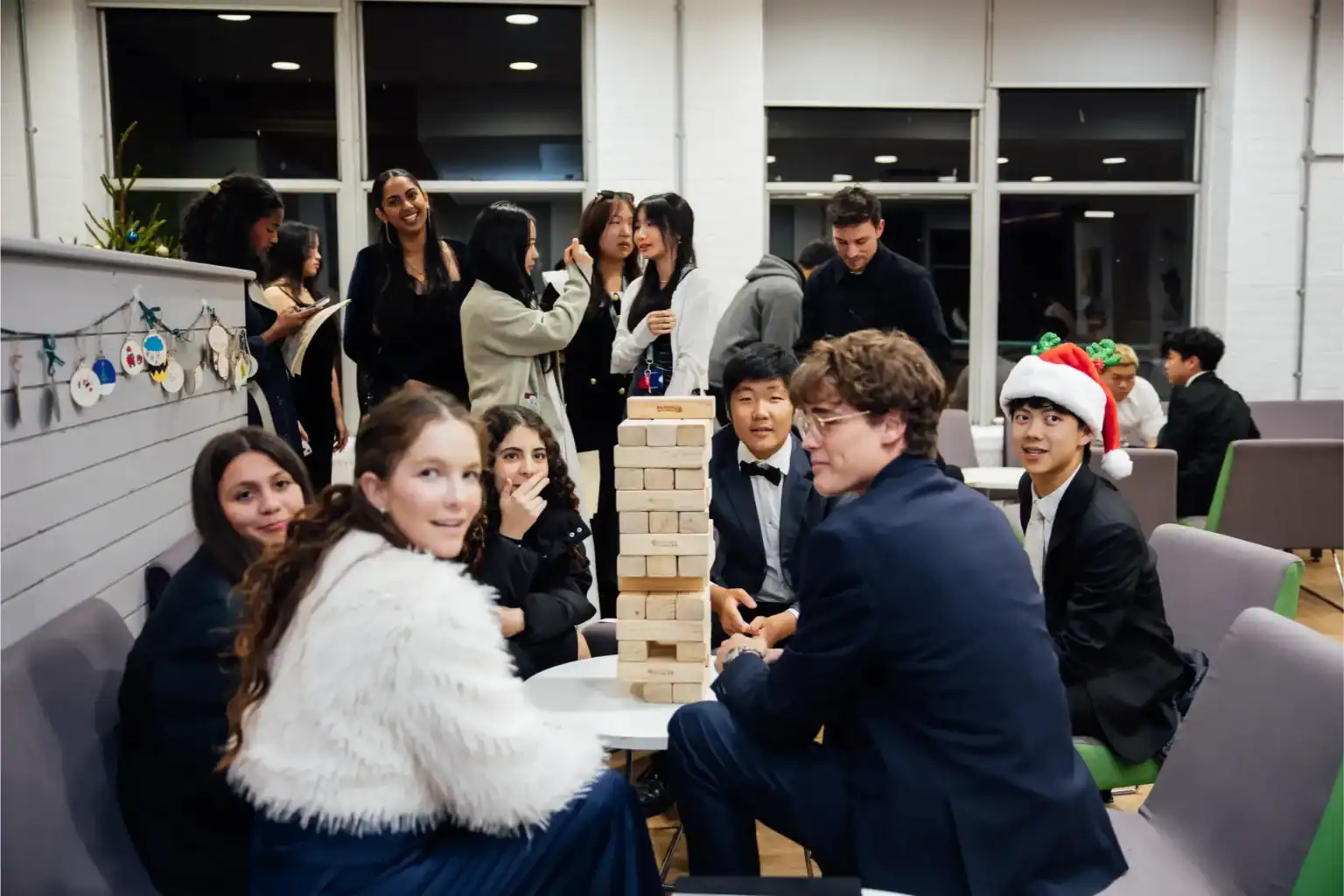 WCGallery Oxbridge Summer Scholar Activities 2 1536x1024