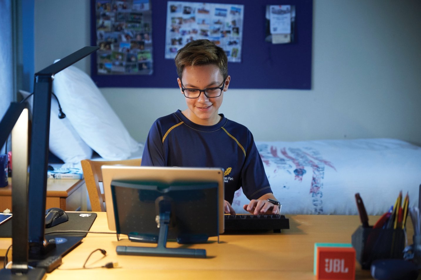 Resized Senior Boy S Single Bedroom Scaled 5