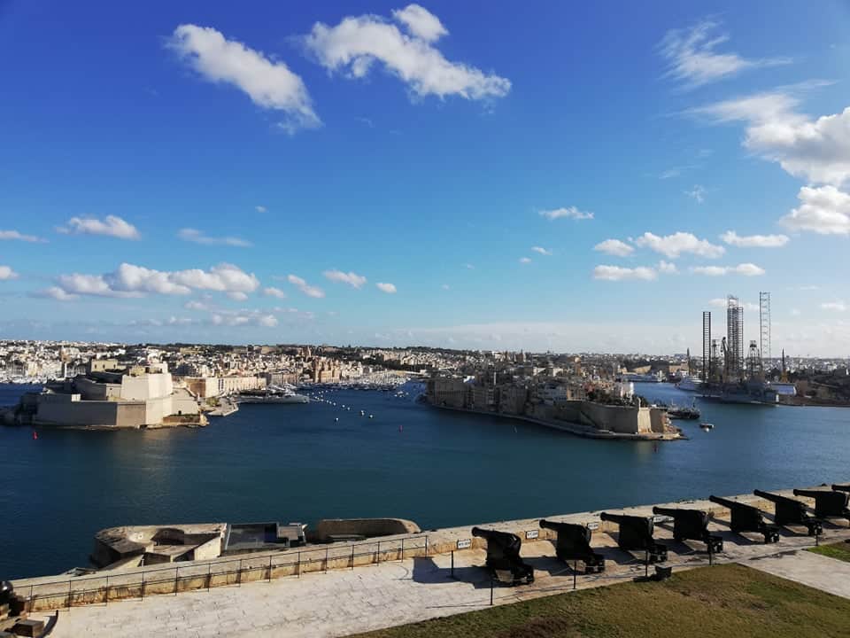 51176120 2351471148417727 4899888820889059328 N